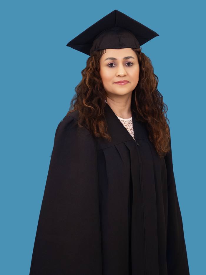 Portrait of Evelyn, Associate of Theology graduate